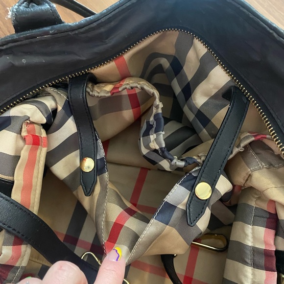 Burberry baby bag/duffel bag + diaper changing mat, shoulder strap + dust bag - Picture 8 of 12